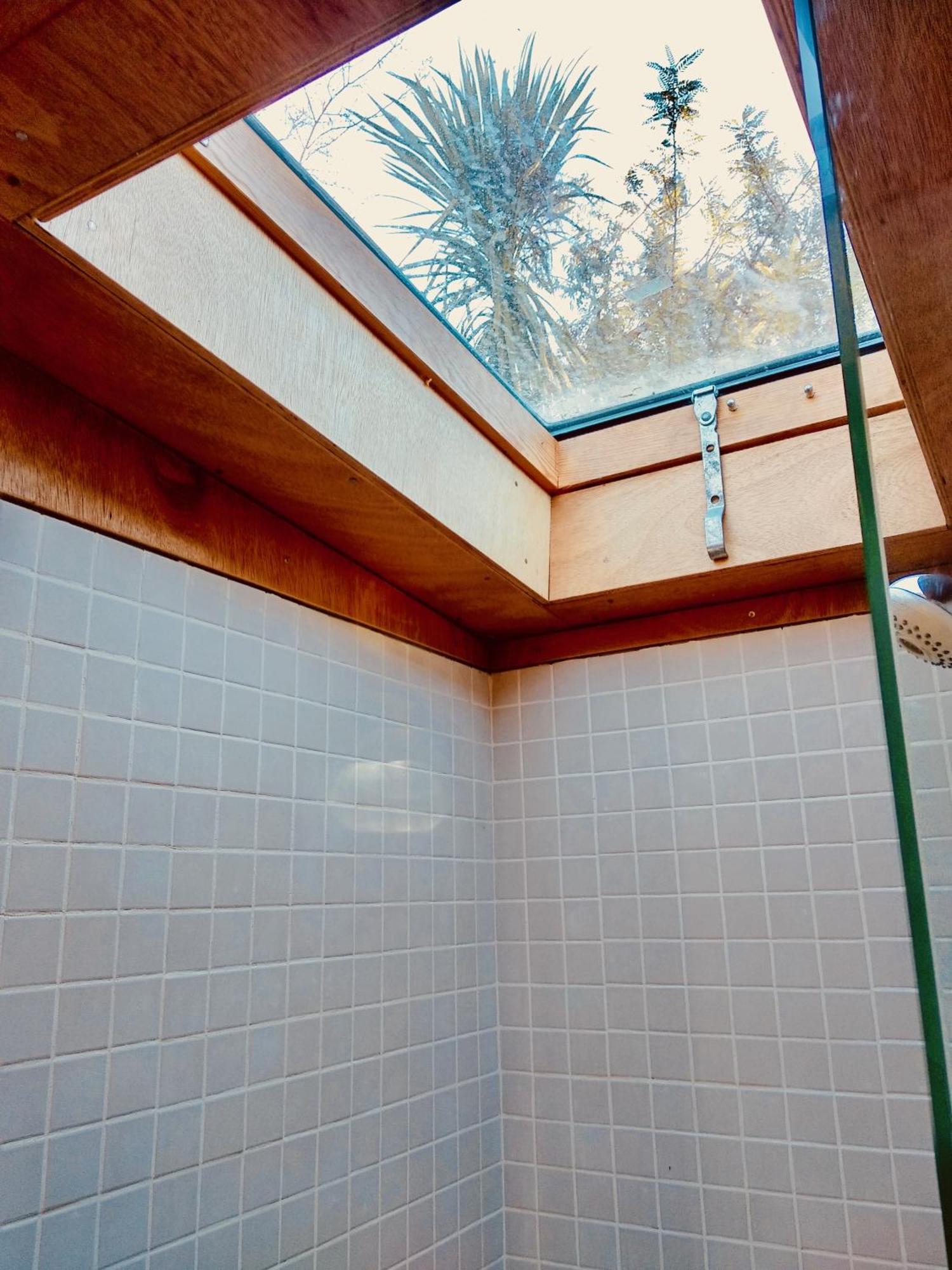 Gully Hideaway Apartment Хамилтън Екстериор снимка